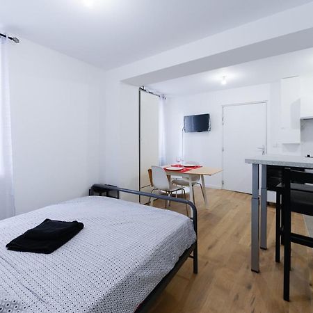 COSY PUTEAUX QUAI DION BOUTOn Apartment Ngoại thất bức ảnh